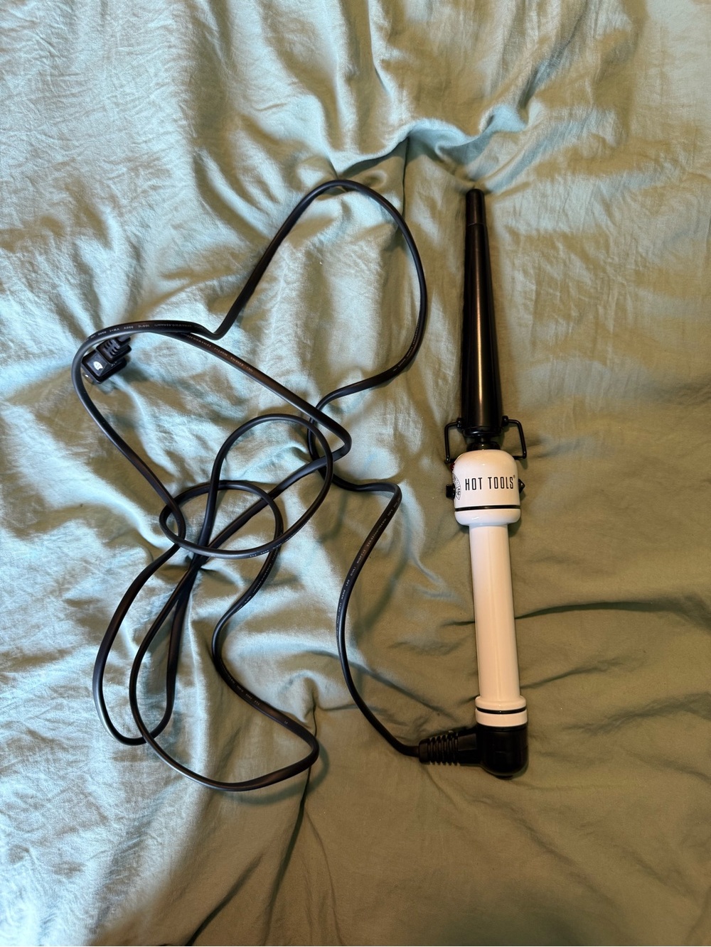 Hot Tools White and Black Tapered Curling Wand - 1/2 to 1 Inch